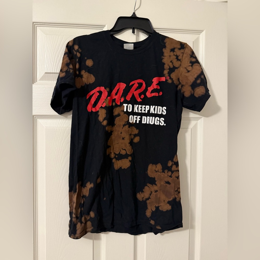 D.A.R.E. Men’s Graphic Tee